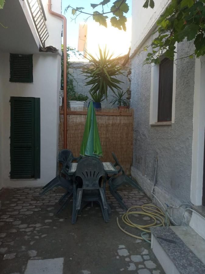 Holiday House In Siniscola Villa Buitenkant foto